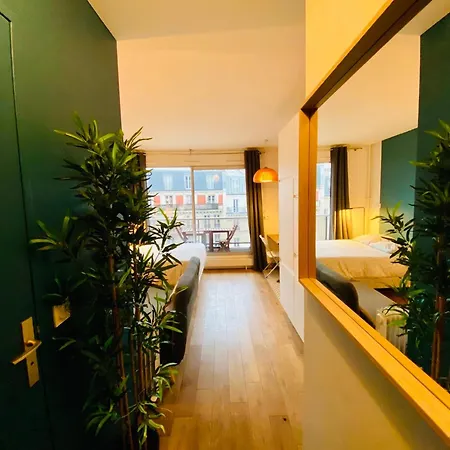 Monge Apartment *